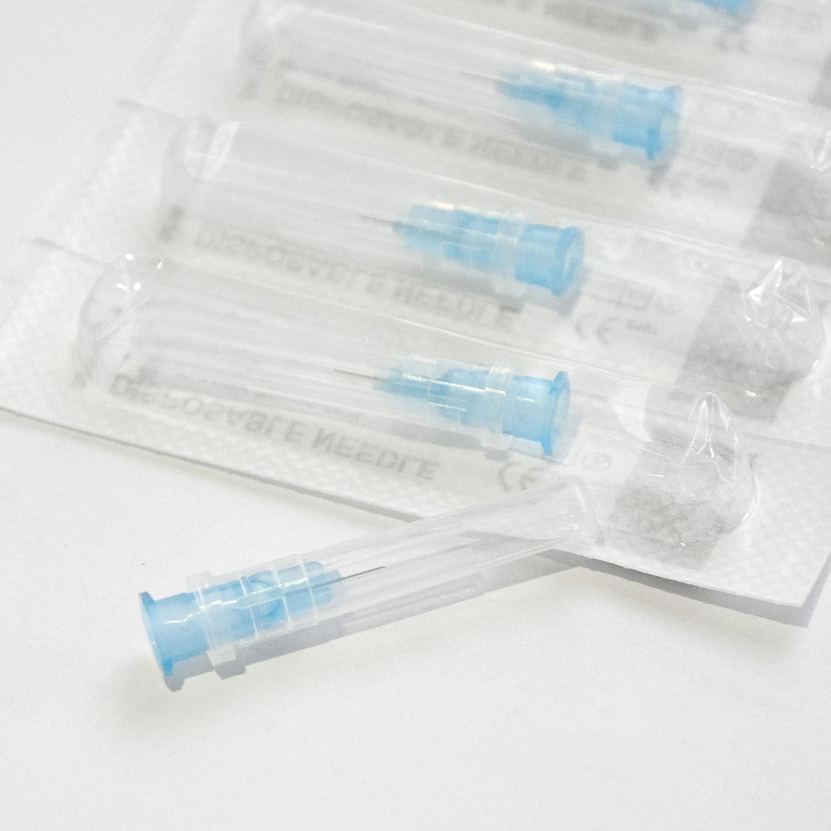 100 agujas desechables de 25 g, 27 g, 29 g, 34 g, 33 g, 32 g, 31 g y 30 g, pequeñas, superfinas, indoloras, para piercings de 1,5/4/6/13 mm.