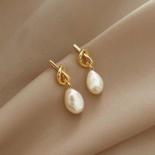 1 Pair Knotted Faux Pearl Dangle Earrings,Vintage And Elegant Knot Shaped Ear Studs Baroque Pearl Drop Earring,